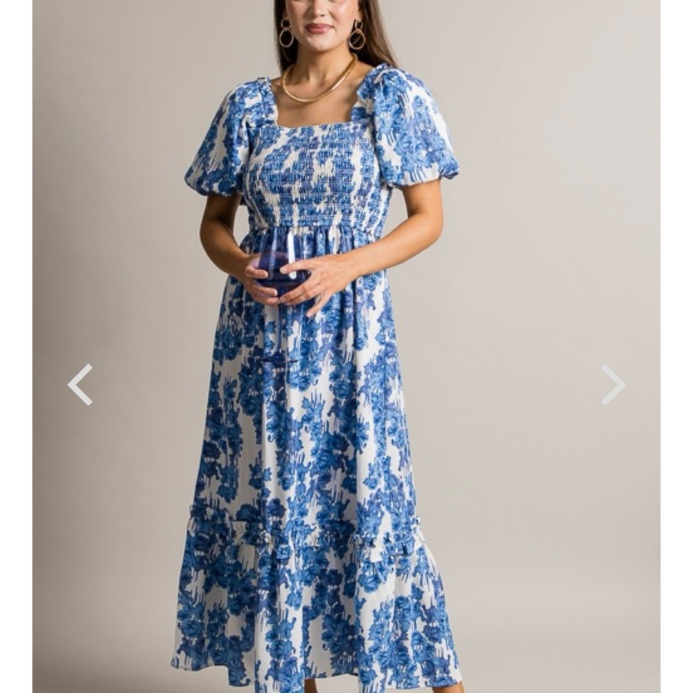 NWT Blue Floral Women's Dress Large